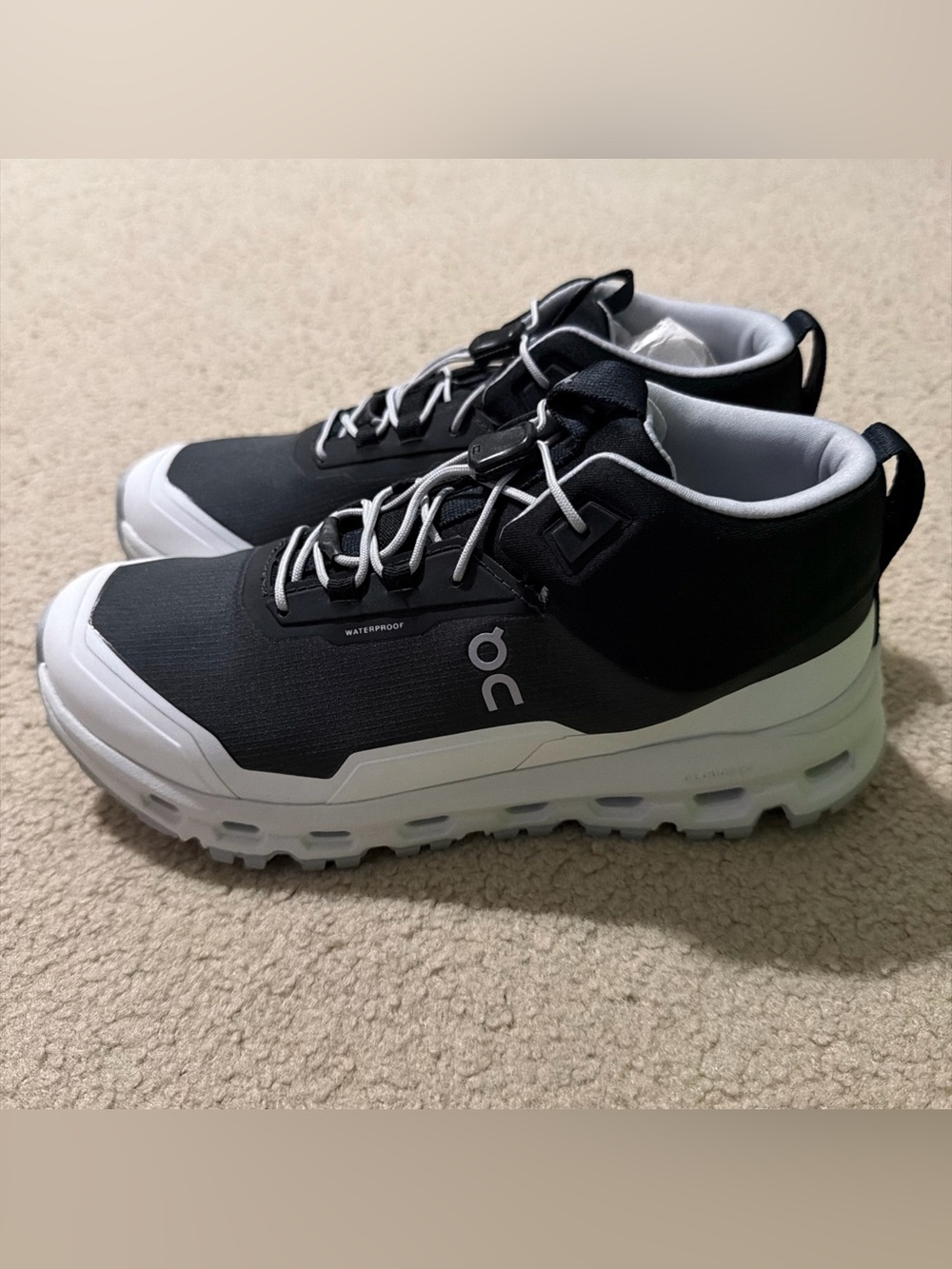 On Cloud Women’s Size 6 Cloudhero Mid Waterproof Shoes Sneakers Youth 4.5 NEW
